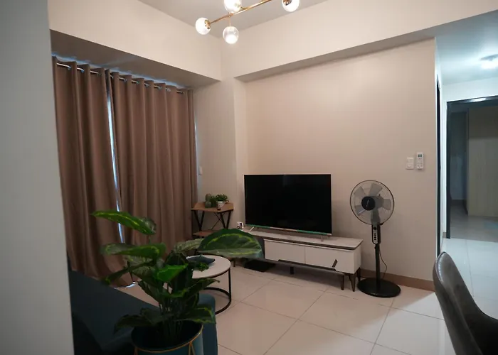 Apartamento Modern 3br Near Okada With Wifi And Pool Access Manila